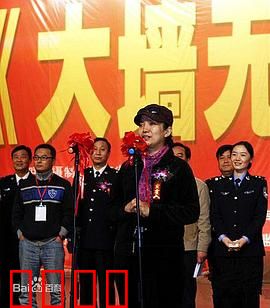 大墙无言：沉默的罪罚