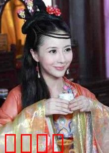 公主与奴隶：身份逆袭的传奇